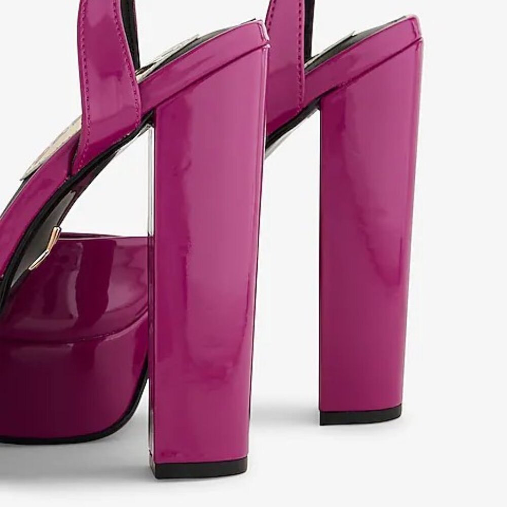 Express Rounded Toe Platform Pumps - Picture 3 of 11